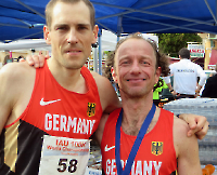 100-km-WM Los Alcazares/Spanien - Karsten Fischer und Andre Collet im Ziel