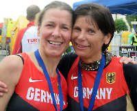 100-km-WM Los Alcazares/Spanien - Natascha Bischoff und Barbara Mallmann im Ziel